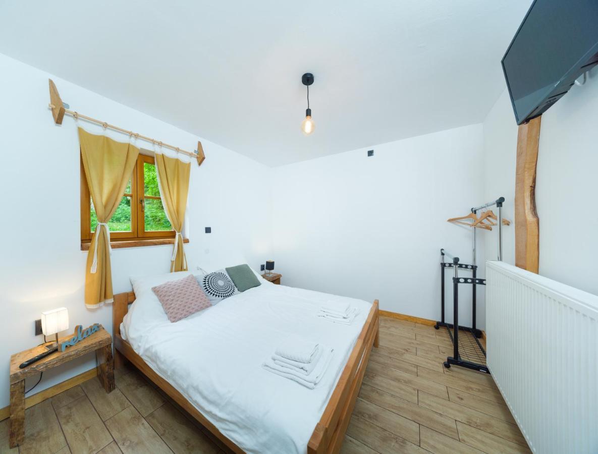Yeti Cabin Plitvica selo Exteriér fotografie